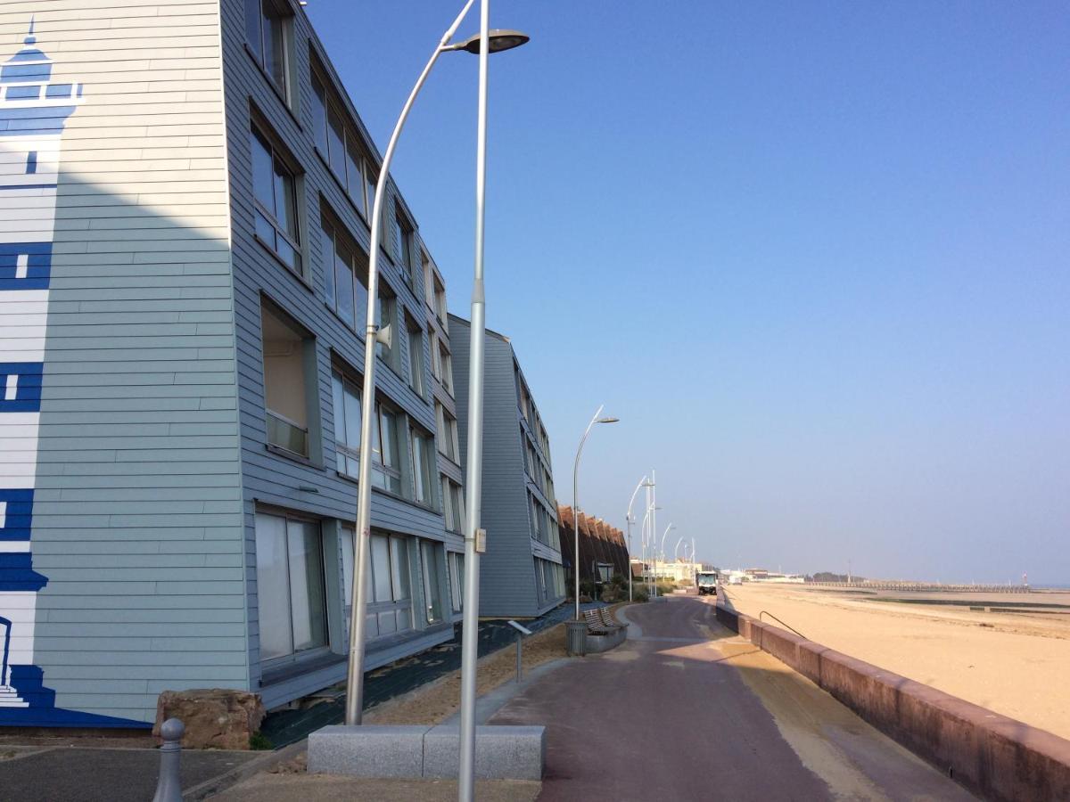 Appartement T2 Avec Vue Sur Mer Directe ! Courseulles-sur-Mer Eksteriør billede